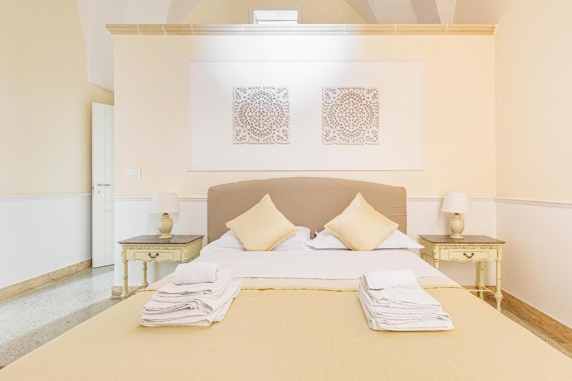 Dimora Le Tre Muse Guesthouse 莱切 外观 照片